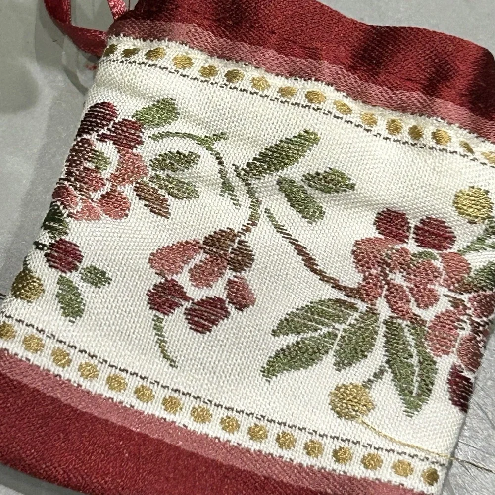 American Girl-Pleasant Company Vintage Meet Felicity Purse Early Edition Pouch